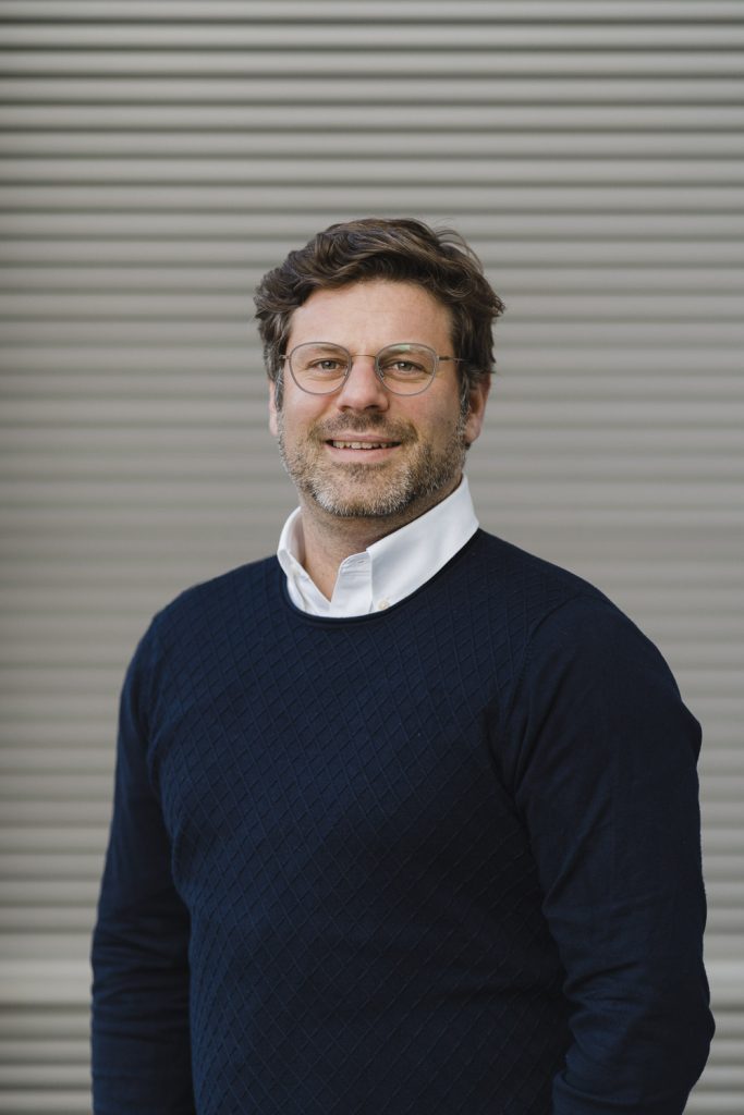 Fotoshooting David Kohlruss Regierungsviertel Marie-Elisabeth-Lüders-Haus Berlin Portrait Bewerbungsfoto